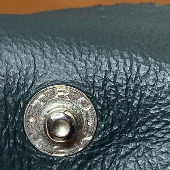 Tromet Dark green leather fold over snap wallet with two zippered compartments - Picture 12 of 13